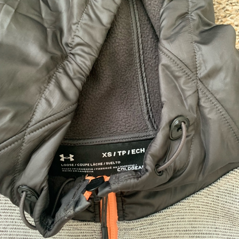 Under Armour Performance Jacket - Picture 2 of 5